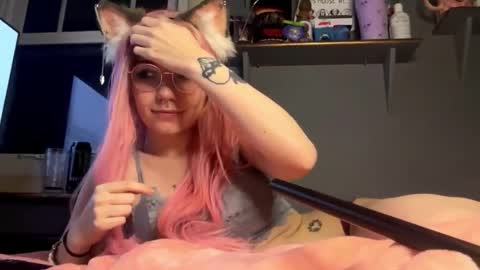 lizzybunny online show from December 20, 5:29 pm