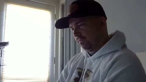 Snapshot of lj345689 chatting on February 13, 6:27 pm lj345689 online show from February 13, 6:27 pm