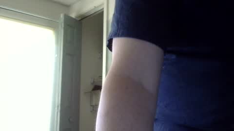 Snapshot of lj345689 chatting on September 9, 6:18 pm lj345689 online show from September 9, 6:18 pm