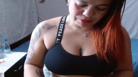 Snapshot of ljanna chatting on December 2, 9:06 pm ljanna online show from December 2, 9:06 pm