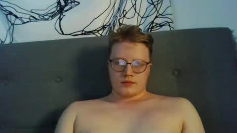 Snapshot of ljc_vmontminy3 chatting on February 1, 7:56 pm Vincethecock online show from February 1, 7:56 pm