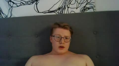 Snapshot of ljc_vmontminy3 chatting on March 1, 7:05 pm Vincethecock online show from March 1, 7:05 pm
