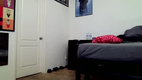 LL Cool Jake online show from October 25, 1:35 am