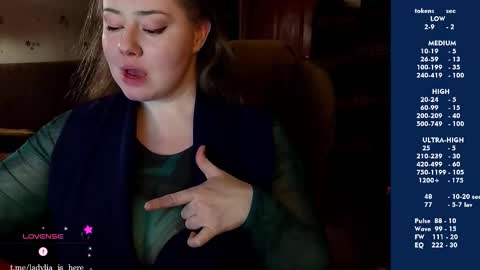 Lia online show from March 19, 3:49 pm