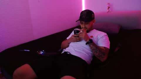 Snapshot of lliamm_2 chatting on January 26, 3:58 pm lliamm 2 online show from January 26, 3:58 pm