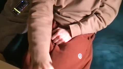 Snapshot of lngstck chatting on December 22, 5:53 pm john online show from December 22, 5:53 pm