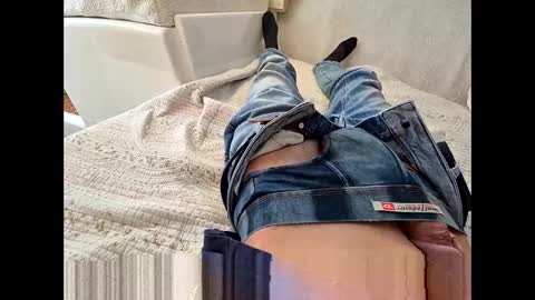 Snapshot of lo82 chatting on January 23, 3:43 pm Lo82 online show from January 23, 3:43 pm