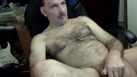 loades182025 online show from March 13, 4:52 am