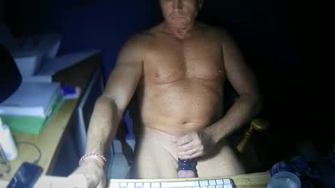 Snapshot of loadmaster699 chatting on December 15, 9:08 pm loadmaster699 online show from December 15, 9:08 pm