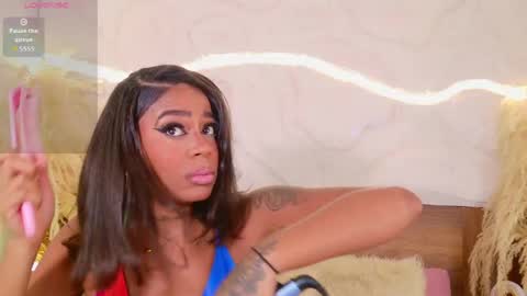  LOANA  online show from April 11, 4:44 pm