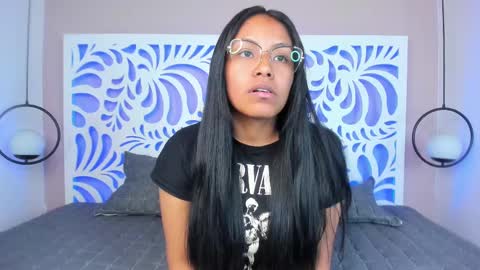 Snapshot of lobito_kai chatting on January 7, 4:59 pm Alex online show from January 7, 4:59 pm