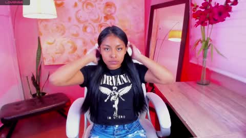 Snapshot of lobito_kai chatting on January 31, 3:33 pm Alex online show from January 31, 3:33 pm