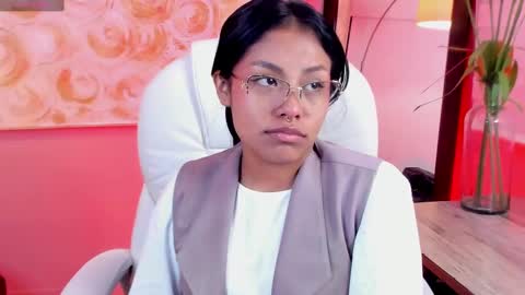 Snapshot of lobito_kai chatting on February 18, 1:22 pm Alex online show from February 18, 1:22 pm