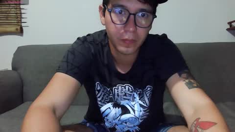 Snapshot of lobomx19 chatting on November 2, 5:32 am Lobo online show from November 2, 5:32 am