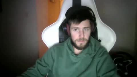 lobo online show from December 17, 3:34 am