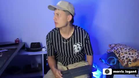 Logan morris online show from February 7, 3:01 am