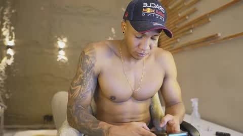 Snapshot of logan_varela chatting on March 2, 2:02 pm logan_varela online show from March 2, 2:02 pm