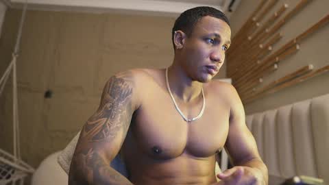 Snapshot of logan_varela chatting on March 28, 2:16 pm logan_varela online show from March 28, 2:16 pm