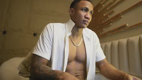 Snapshot of logan_varela chatting on April 1, 1:41 pm logan_varela online show from April 1, 1:41 pm