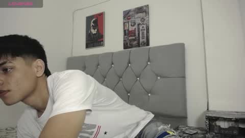 loganjhonson19 online show from January 7, 2:36 am