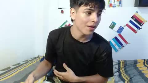 loganjhonson19 online show from July 2, 3:23 am