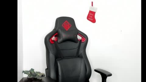 Logan online show from December 10, 8:08 am