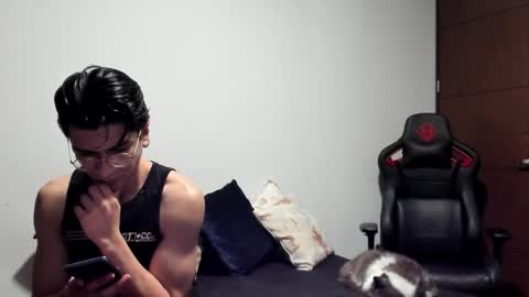 Logan online show from November 13, 8:35 am