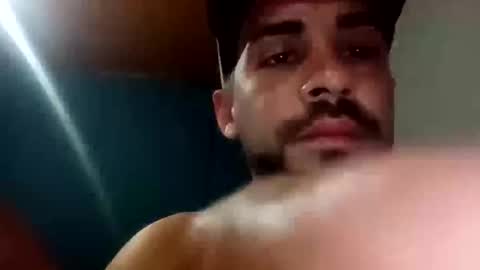 Snapshot of logans504908 chatting on January 24, 5:32 pm Logans online show from January 24, 5:32 pm