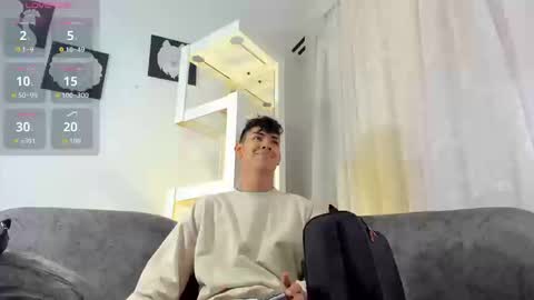 logantwink18 online show from September 17, 1:13 pm