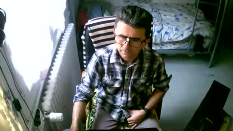 Snapshot of lokoum39 chatting on October 30, 10:16 am lokoum39 online show from October 30, 10:16 am