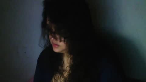 Snapshot of lola242327 chatting on February 26, 1:00 am lola242327 online show from February 26, 1:00 am