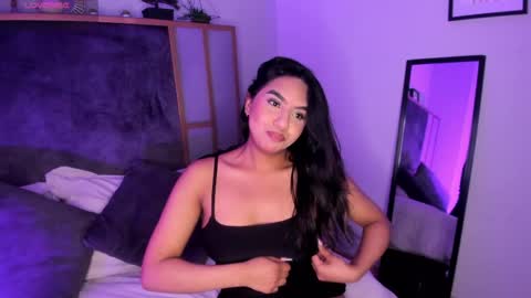 Snapshot of lola_12_ chatting on April 24, 1:57 pm Lola online show from April 24, 1:57 pm