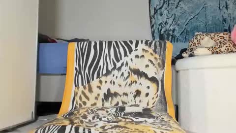 lola_belgium online show from November 11, 6:52 pm