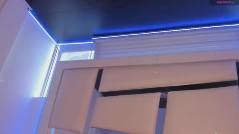 lola_js online show from September 24, 9:18 pm