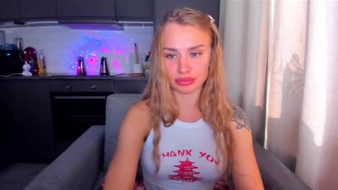 lolabani675452 online show from September 14, 7:51 am