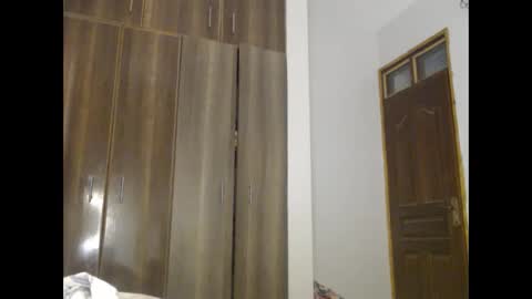 Snapshot of lolamia7 chatting on February 26, 7:53 am lolamia7 online show from February 26, 7:53 am
