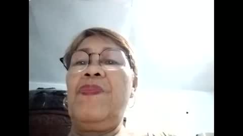 tey online show from October 22, 11:15 pm