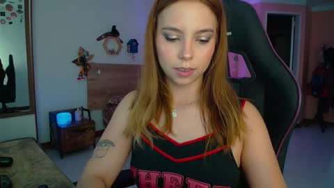 Lola doll online show from October 31, 5:58 pm