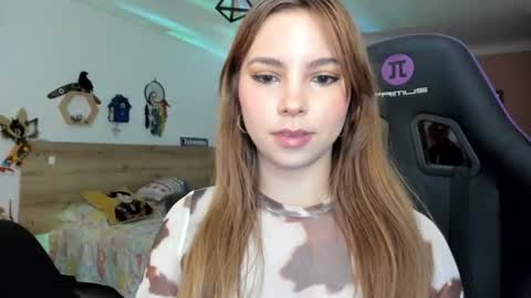 Lola doll online show from June 15, 4:42 pm