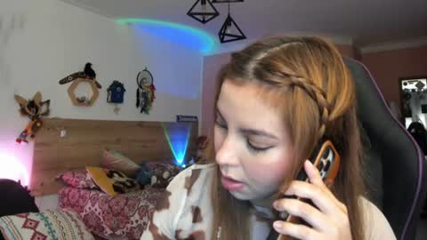 Lola doll online show from July 12, 4:42 pm