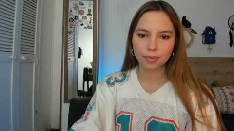 Lola doll online show from July 21, 7:27 pm