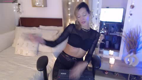 Dear tippers follow me on my new cb account lennarogers online show from November 15, 12:19 am