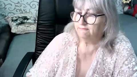 LolkaAlyss online show from February 8, 9:24 am