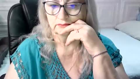 LolkaAlyss online show from February 22, 3:18 am