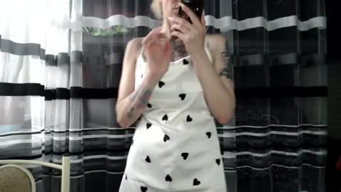 Lisa online show from September 19, 6:59 am