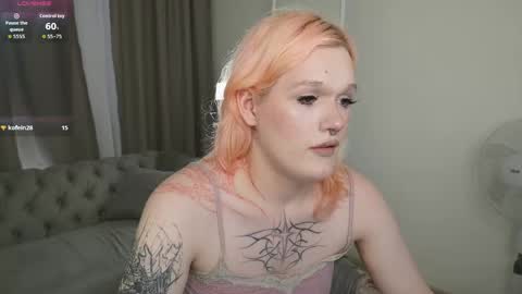 Snapshot of lollita_morgan chatting on May 20, 4:13 pm lollita online show from May 20, 4:13 pm