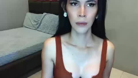 hana online show from December 18, 4:51 am