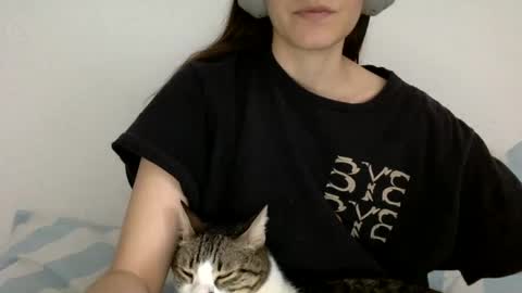 agnes online show from January 20, 11:10 pm