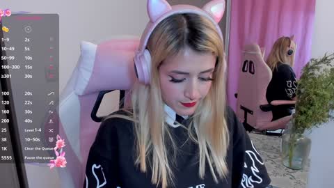 Lolly online show from December 30, 3:03 am