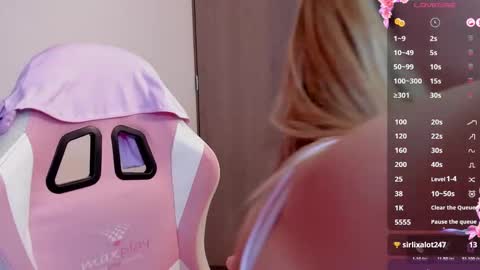 Lolly online show from January 17, 11:18 pm